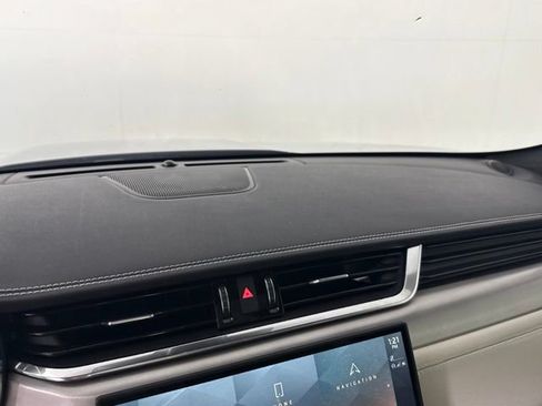 Used 2024 Jaguar F-PACE R-Dynamic S AWD/4WD image 34