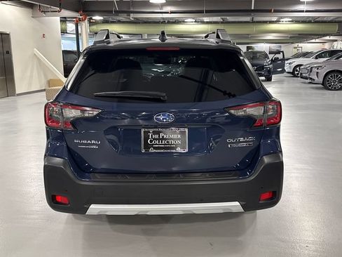 Certified 2024 Subaru Outback Touring XT AWD/4WD image 3