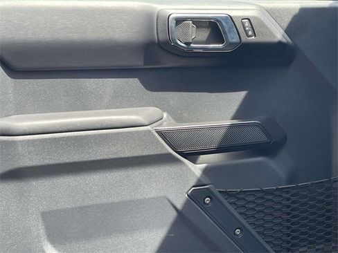 New 2025 Ford Bronco Badlands image 12
