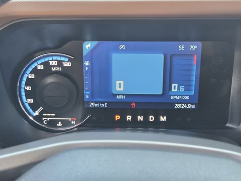 Used 2024 Ford Bronco Outer Banks w/ Sasquatch Package AWD/4WD image 11