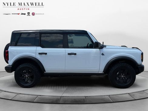 Used 2024 Ford Bronco Black Diamond AWD/4WD image 17