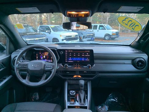 Certified 2023 Chevrolet Colorado Trail Boss w/ Advanced Trailering Package image 34