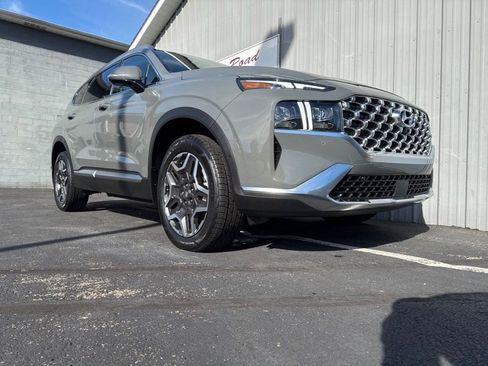 Used 2023 Hyundai Santa Fe Limited image 4