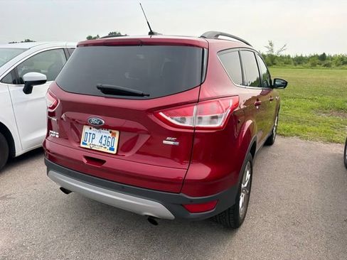 Used 2016 Ford Escape SE w/ SE Leather Comfort Package AWD/4WD image 10