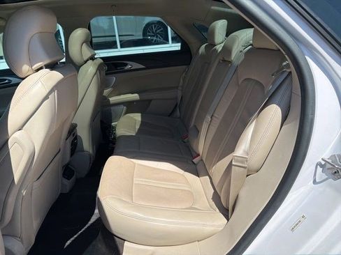 Used 2019 Lincoln MKZ Reserve w/ Luxury Package AWD/4WD image 20
