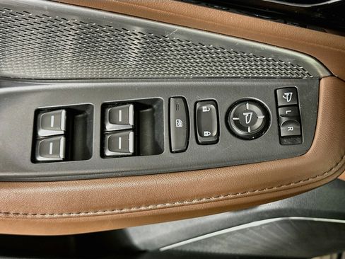 Used 2023 Acura MDX w/ Technology Package FWD image 15