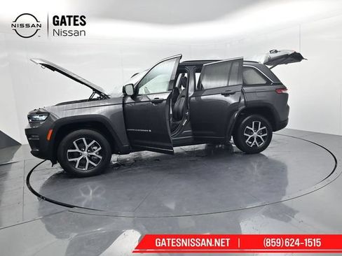 Used 2024 Jeep Grand Cherokee Limited w/ Trailer Tow Package AWD/4WD image 69