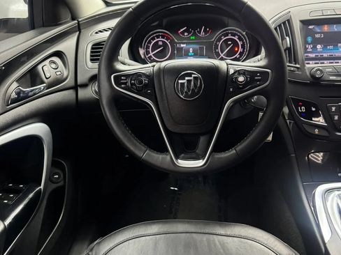 Used 2017 Buick Regal Sport Touring FWD image 20