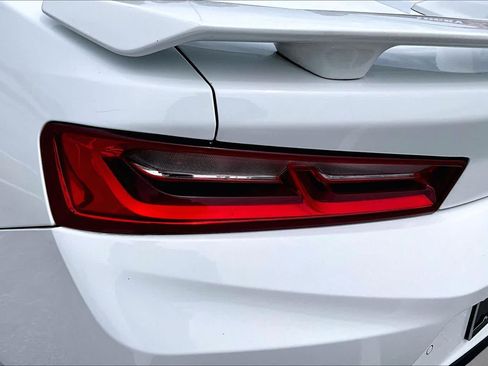 Used 2017 Chevrolet Camaro ZL1 RWD image 29