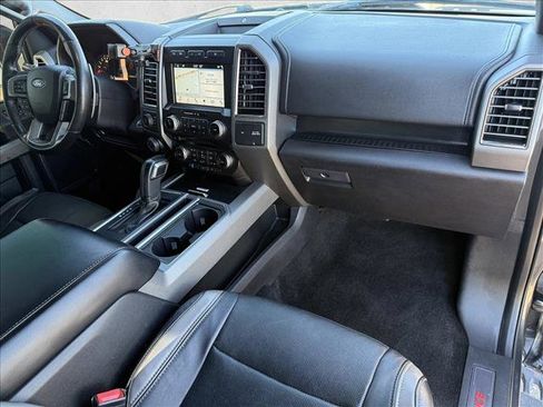 Used 2018 Ford F150 Raptor w/ Equipment Group 802A Luxury image 13