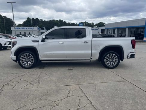 Used 2023 GMC Sierra 1500 Denali w/ Denali Reserve Package AWD/4WD image 2