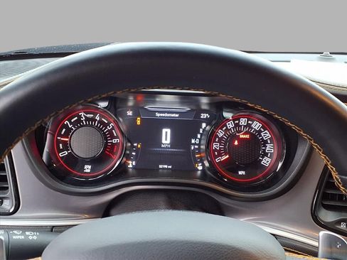 Used 2022 Dodge Challenger GT w/ Plus Package image 10