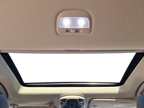 Used 2023 Subaru Outback Touring XT w/ Popular Package #2 image 12