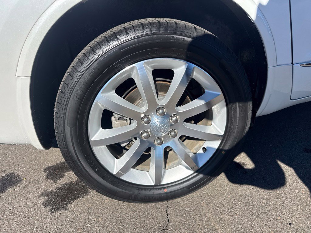 Used 2017 Buick Enclave Premium w/ Experience Buick Package AWD/4WD image 9