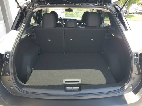 Used 2026 Nissan Kicks SV FWD image 6