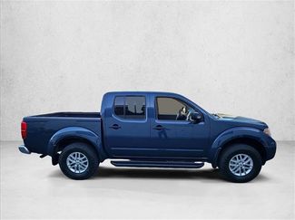 Used 2021 Nissan Frontier SV AWD/4WD video 4