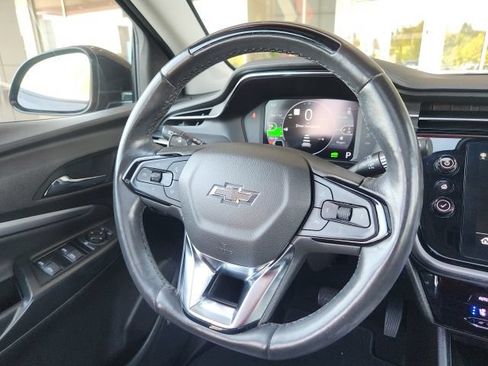 Used 2023 Chevrolet Bolt EUV Premier w/ Sun & Sound Package FWD image 20