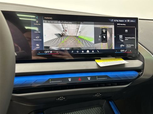 New 2025 BMW X3 xDrive30i w/ Premium Package image 30