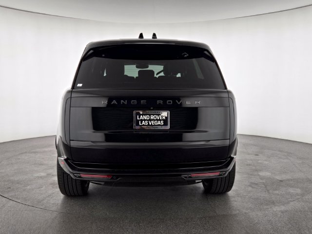Used 2026 Land Rover Range Rover Long Wheelbase SE AWD/4WD image 7
