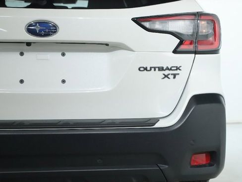 Certified 2023 Subaru Outback Onyx Edition XT image 44