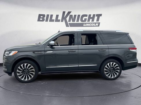 Used 2022 Lincoln Navigator Black Label AWD/4WD image 2