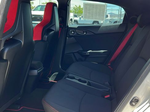 Used 2020 Honda Civic Type R image 13