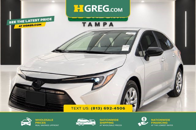 Used 2024 Toyota Corolla LE FWD image 1