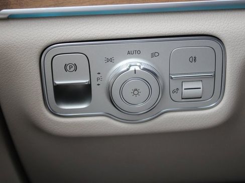 Used 2022 Mercedes-Benz GLE 350 GLE 350 image 17