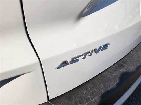 Used 2024 Ford Escape Active image 9