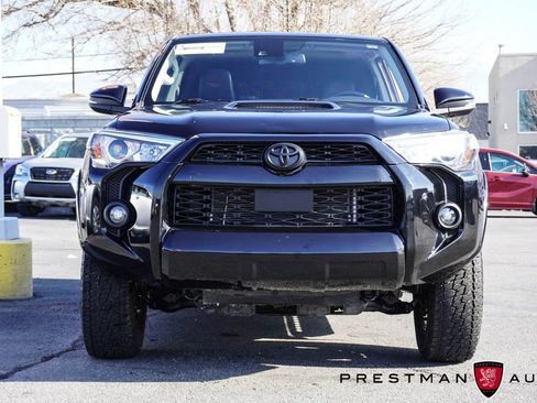 Used 2022 Toyota 4Runner TRD Off-Road Premium w/ Moonroof Package image 17