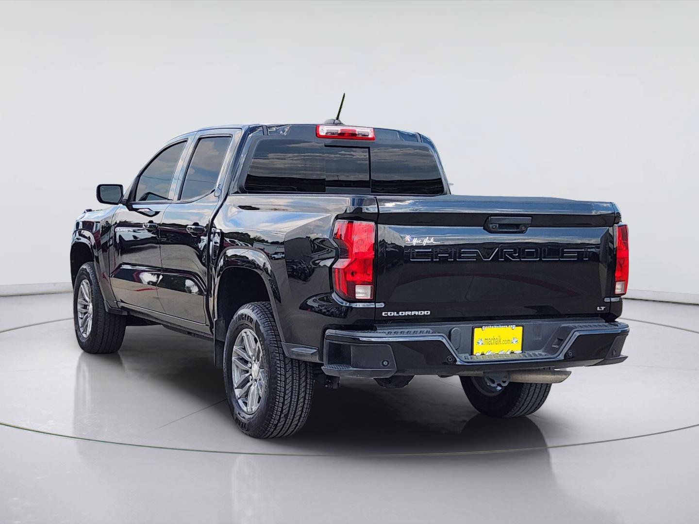 Certified 2024 Chevrolet Colorado LT w/ LT Convenience Package RWD image 5