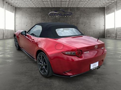 Used 2016 MAZDA MX-5 Miata Club image 5