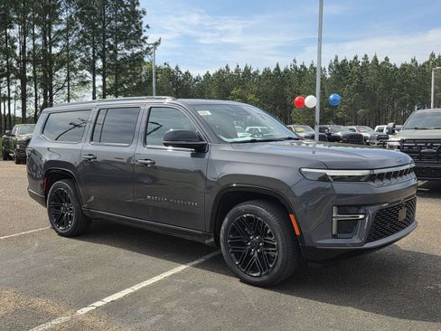 New 2026 Jeep Grand Wagoneer L Limited AWD/4WD image 2
