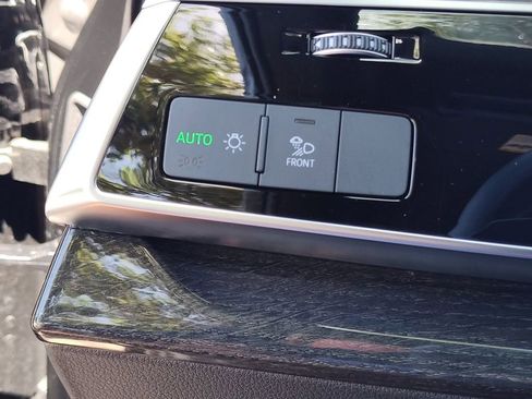 Certified 2025 Audi Q7 3.0T Premium Plus w/ Premium Plus Package image 25