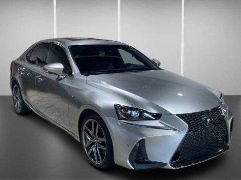 Used 2020 Lexus IS 300 F Sport w/ F Sport Package RWD image 2