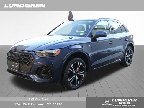 Certified 2025 Audi Q5 2.0T Premium Plus image 38