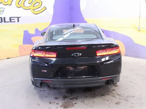 Used 2017 Chevrolet Camaro LT image 7