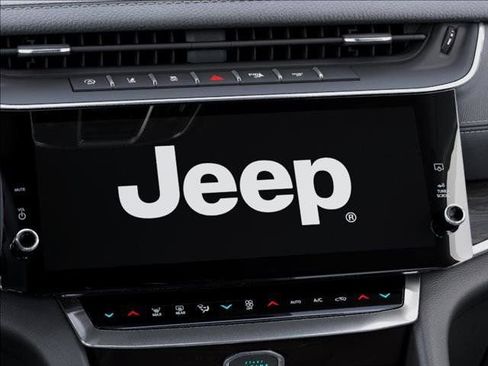 New 2026 Jeep Grand Cherokee Altitude RWD image 18