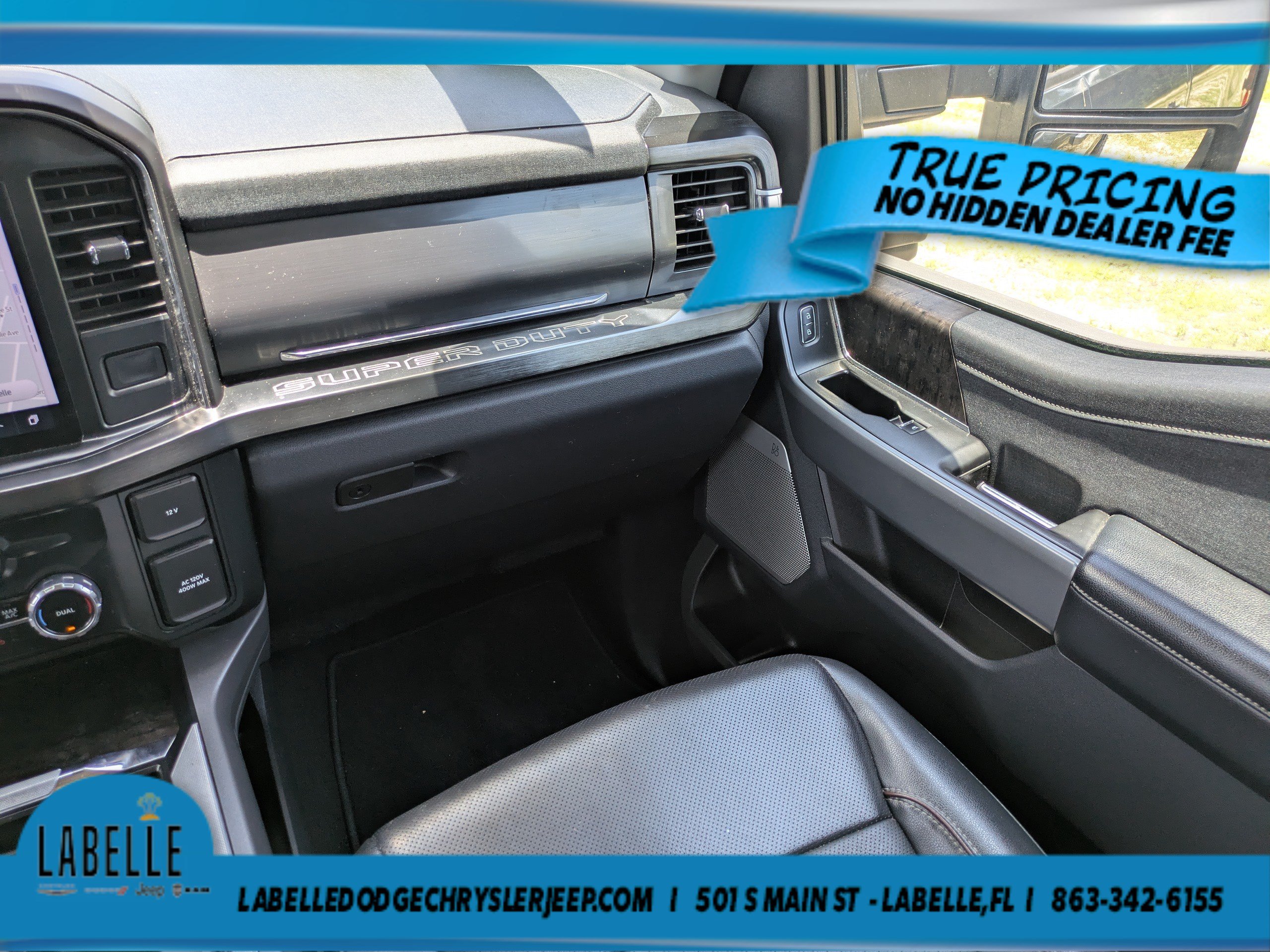 Used 2023 Ford F250 Lariat w/ Black Appearance Package AWD/4WD image 16