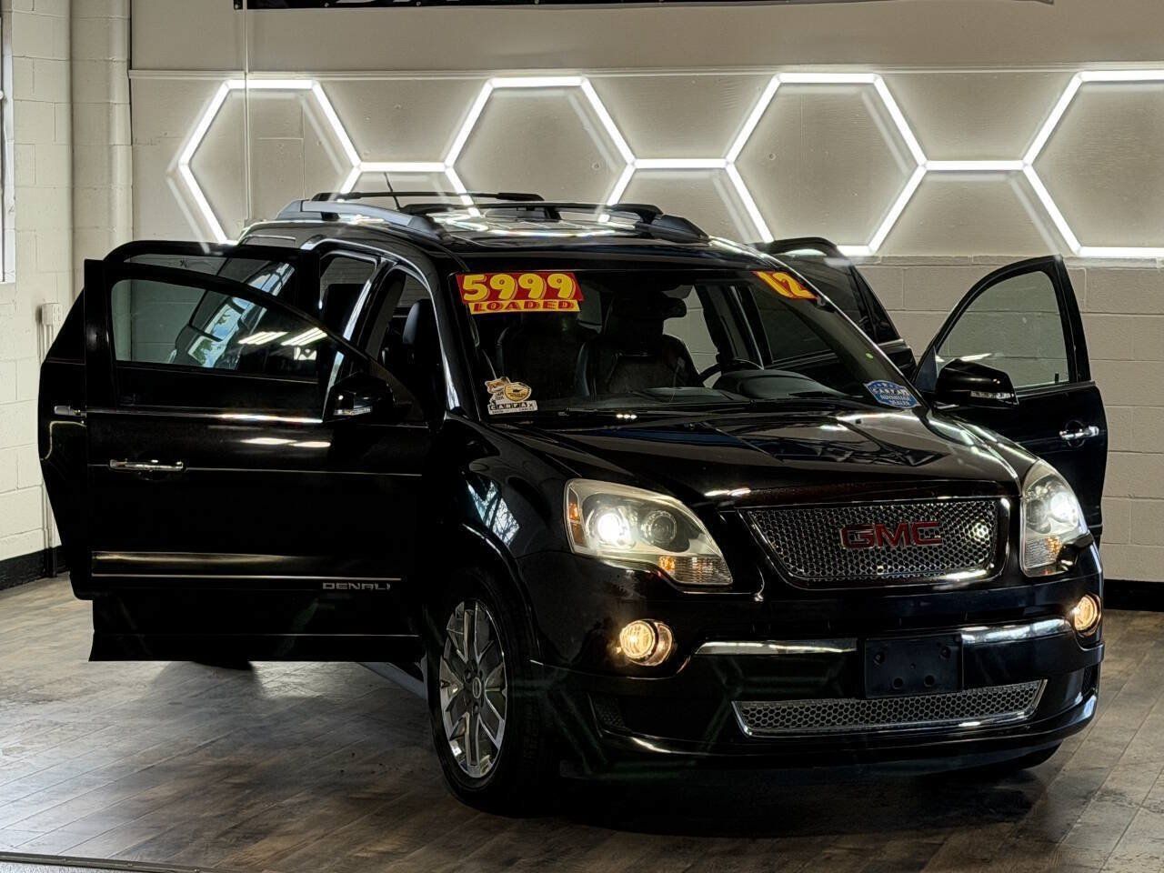 Used 2012 GMC Acadia Denali AWD/4WD image 8