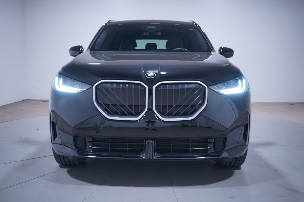 Used 2026 BMW X3 xDrive30i w/ M Sport Package AWD/4WD image 4
