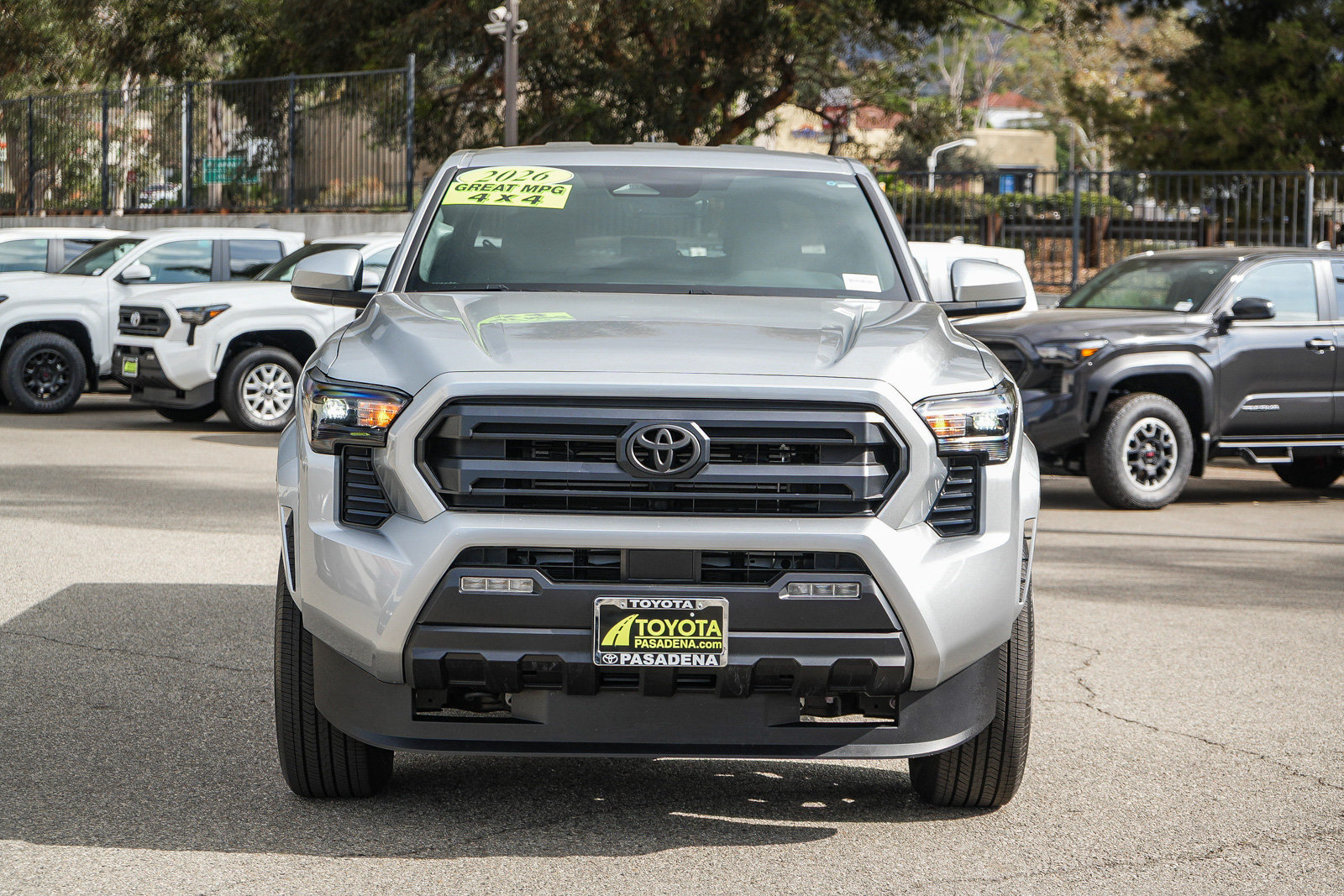 Used 2026 Toyota Tacoma SR5 AWD/4WD image 2
