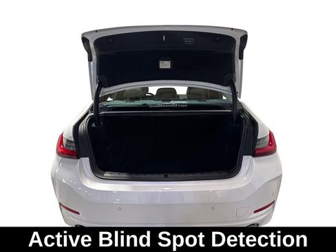 Used 2025 BMW 330i xDrive Sedan image 14