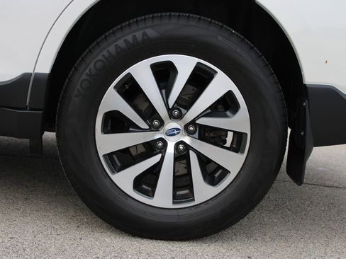 Used 2019 Subaru Outback 3.6R Limited image 29