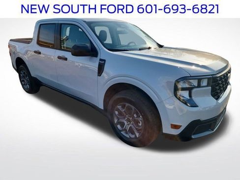 New 2026 Ford Maverick XLT image 15