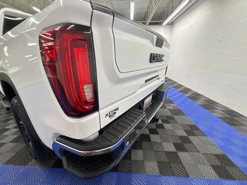 Used 2020 GMC Sierra 1500 SLT w/ SLT Convenience Package image 8