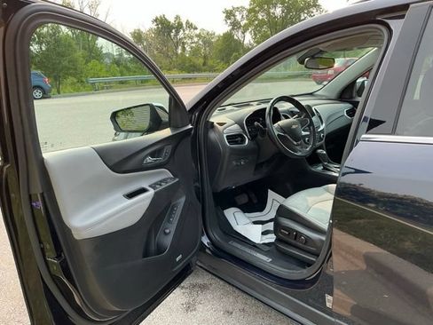 Used 2020 Chevrolet Equinox Premier FWD image 15