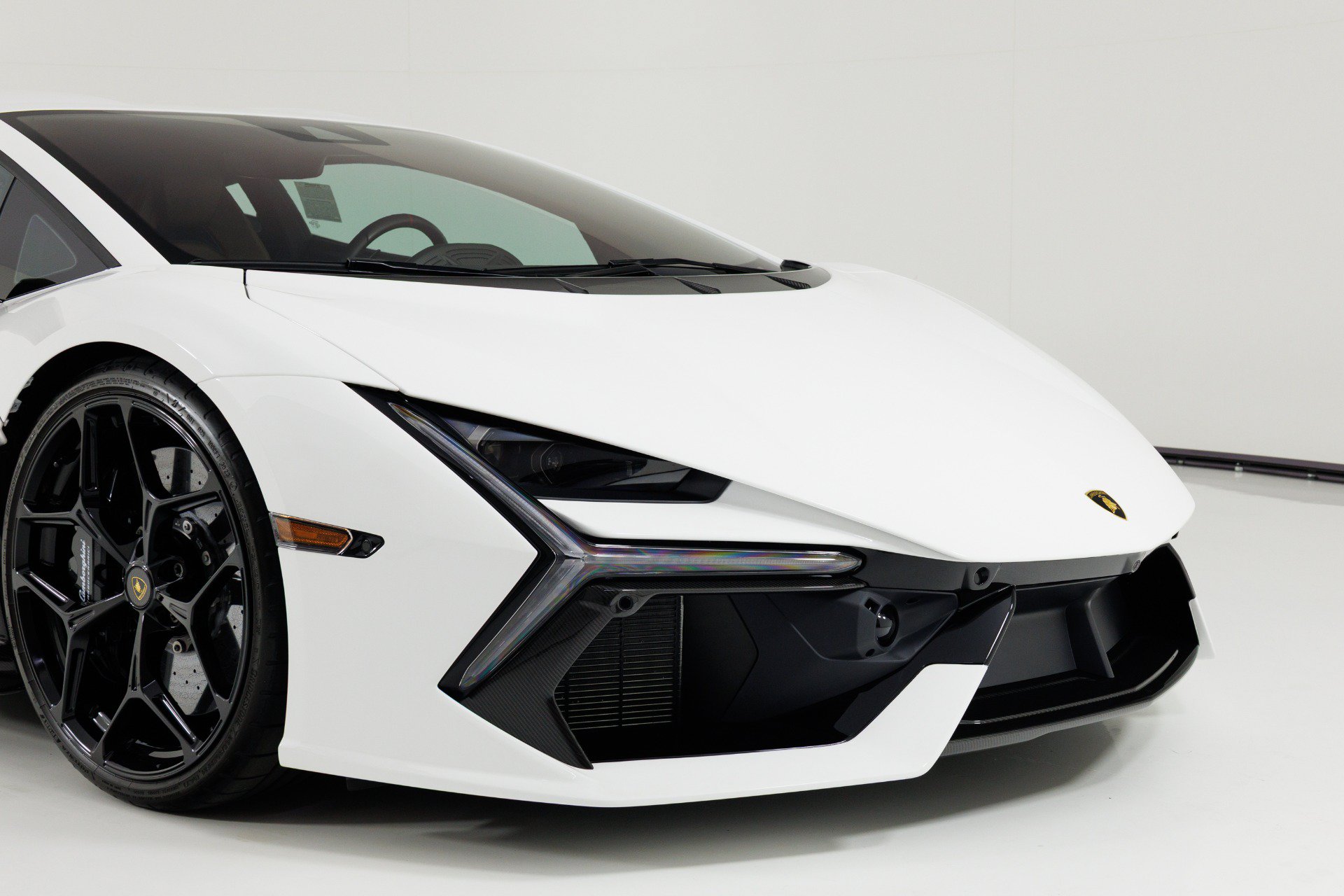 Used 2024 Lamborghini Revuelto AWD/4WD image 62