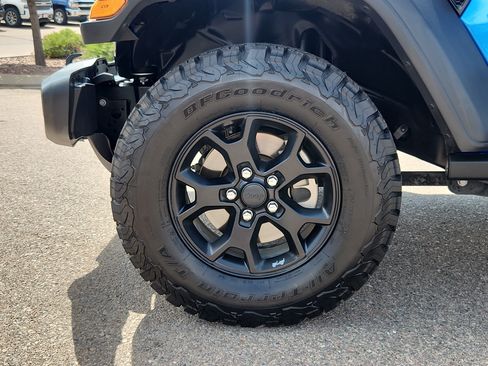 Used 2023 Jeep Wrangler Unlimited Sport AWD/4WD image 17