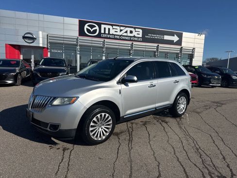 Used 2011 Lincoln MKX AWD image 1